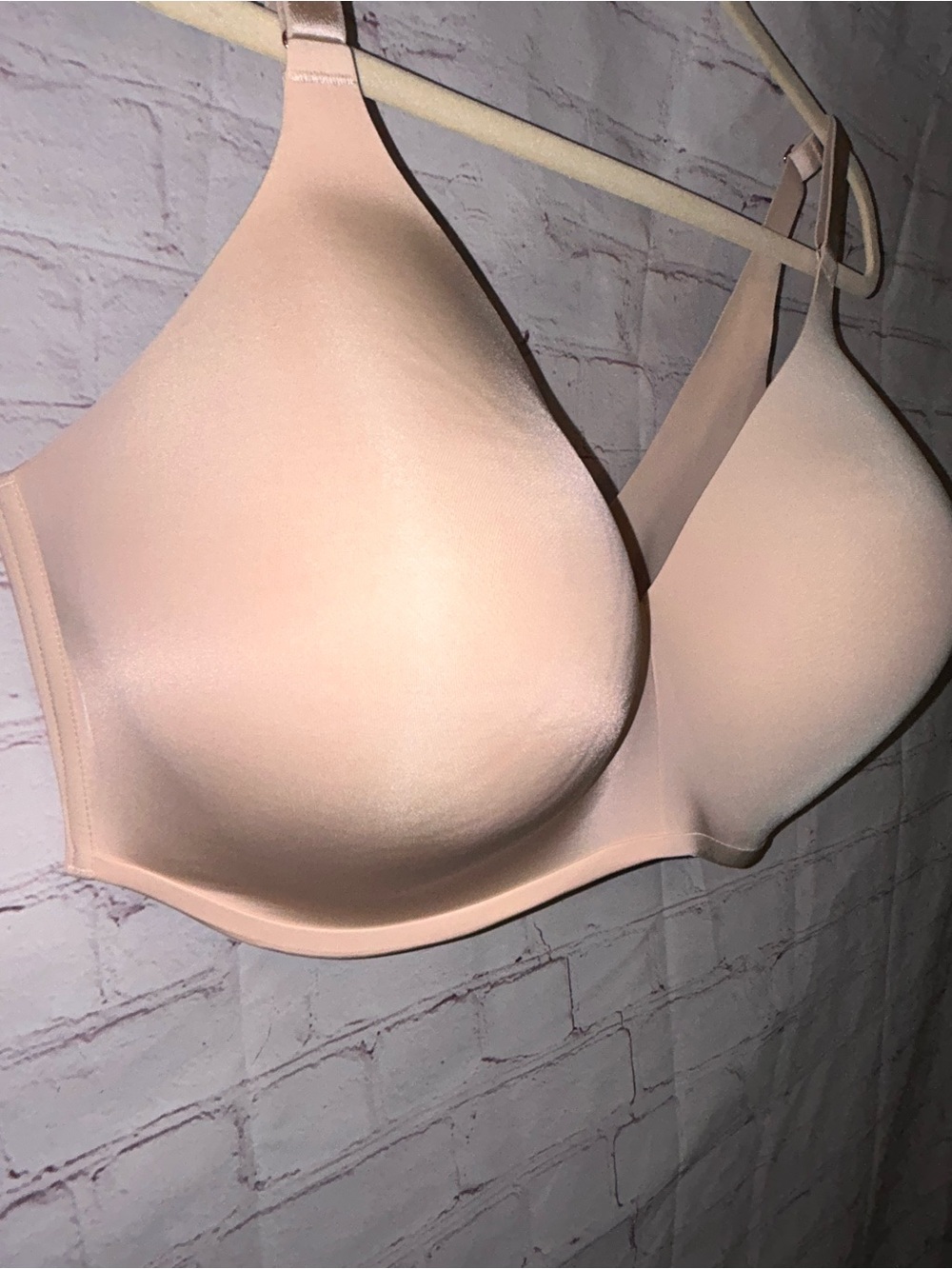 Soma Vanishing 360 Wireless Bra size 44G - Picture 2 of 8